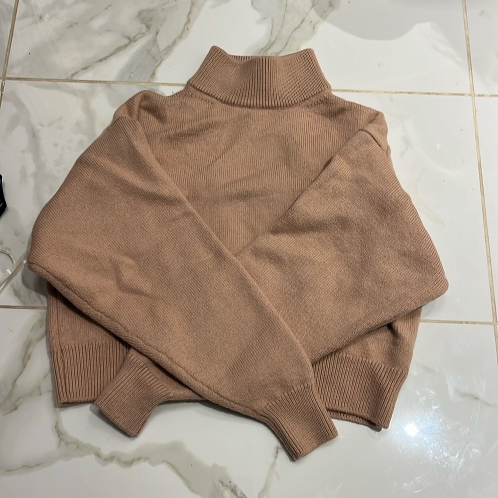 Aritzia beige Harper sweater
